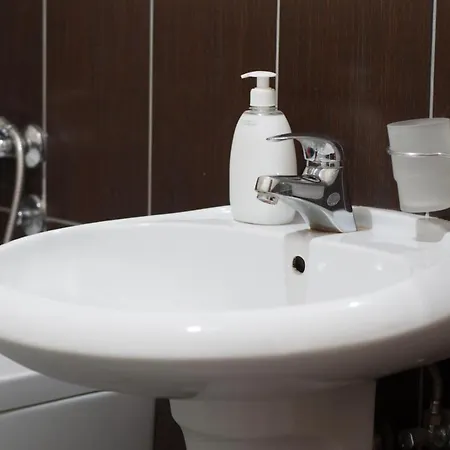 شقة Modern And Bright In *