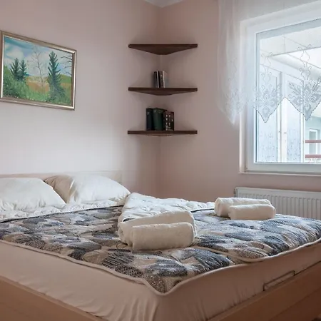 Modern And Bright In شقة